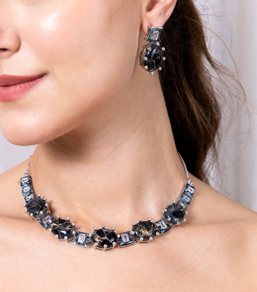 Metallic Dubllet Black Necklace Set