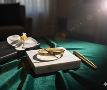 Load image into Gallery viewer, The Eterna Sleek Cuff Bracelet
