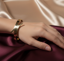 Load image into Gallery viewer, The Eterna Sleek Cuff Bracelet