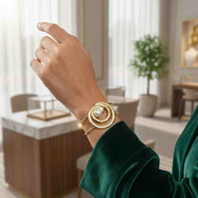 Load image into Gallery viewer, Golden Orbit Pearl Bracelet