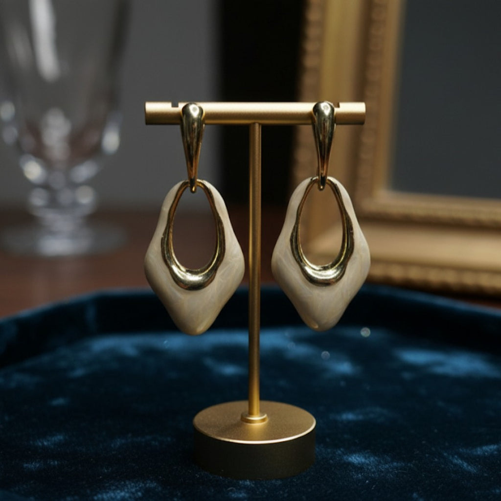Opulent Aura Drop Earrings