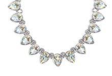 Load image into Gallery viewer, Swarovski Diamond shade Necklace Set