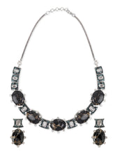 Load image into Gallery viewer, Metallic Dubllet Black Necklace Set