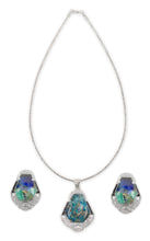 Load image into Gallery viewer, Royal Blue and Sea Green Pota Stone Necklace Set
