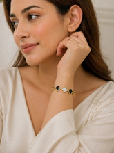 Load image into Gallery viewer, Tasmaye Noir Clover Luxe Bracelet