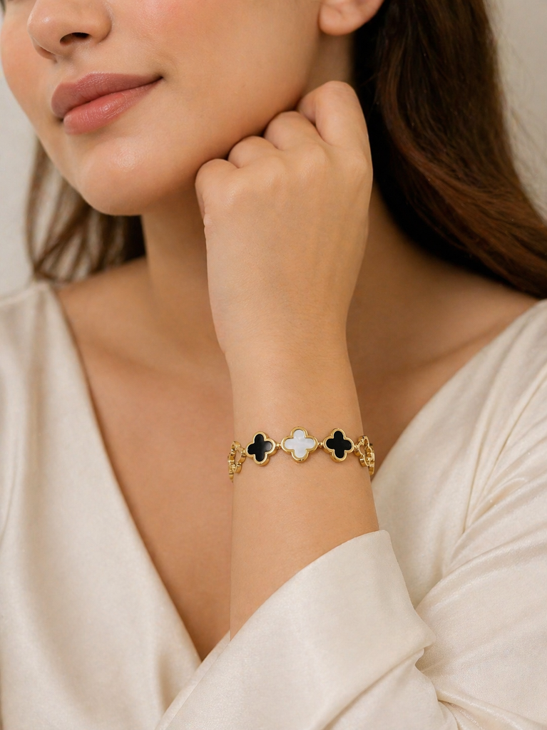 Tasmaye Noir Clover Luxe Bracelet