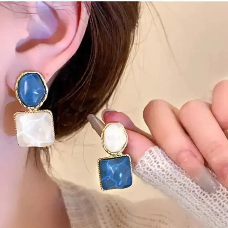 Korean Gold-Plated Blue and White Earring