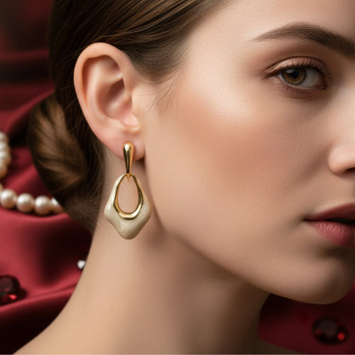 Opulent Aura Drop Earrings