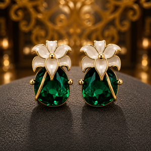 Emerald Blossom Enamel Necklace Set
